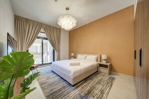 1 soverom, safe på rommet, wi-fi (inkludert) og sengetøy