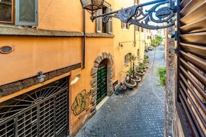 Dettaglio esterni
