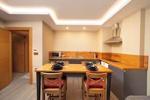 Premium Condo | Mini-refrigerator - Park Çağlayan Hotel (Istanbul)
