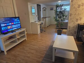 1 habitación, wifi gratis y ropa de cama