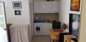 Stüdyo (Apartment Mateo Lapad - Studio Apartm) | Özel küçük mutfak | Buzdolabı 