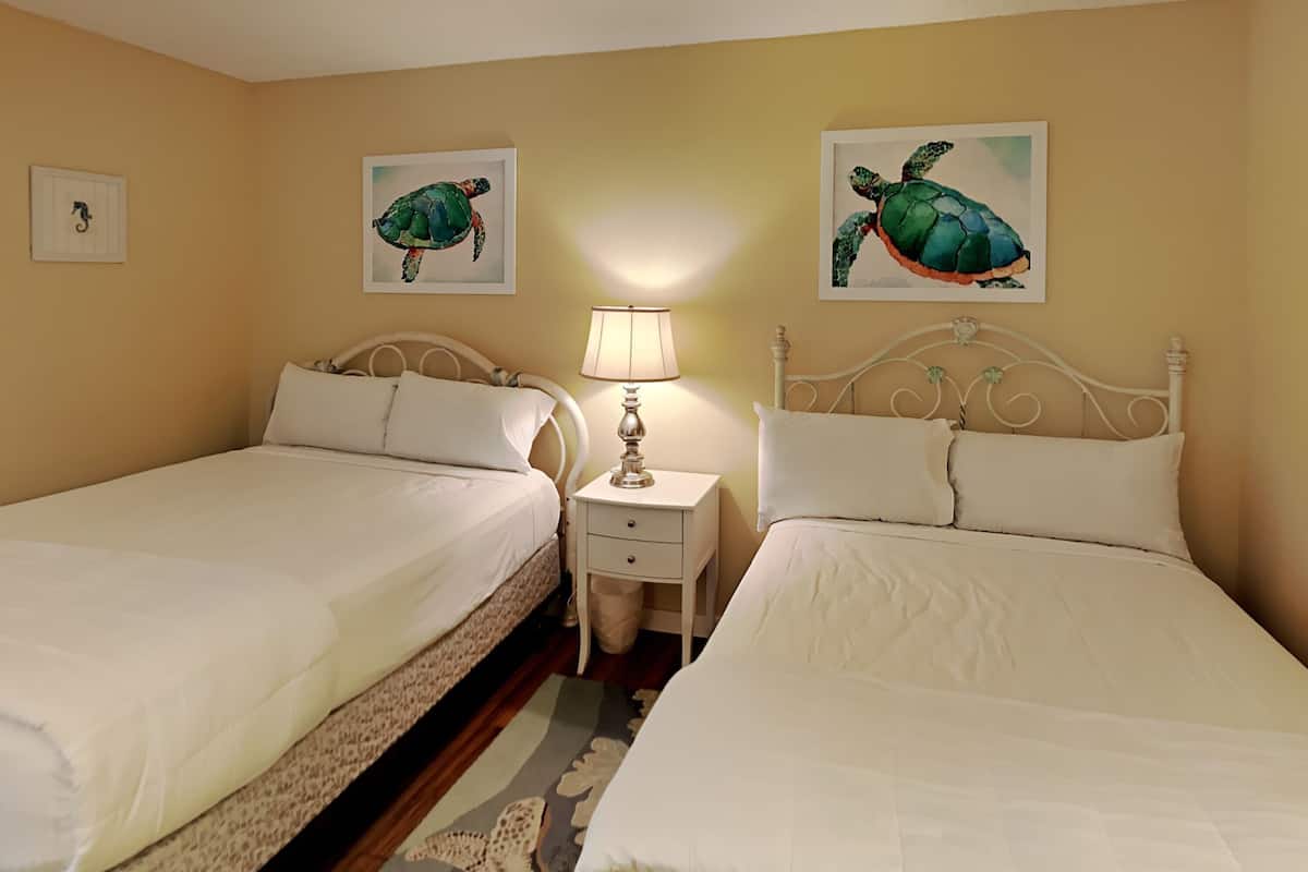 Condo, Multiple Beds, Balcony, Ocean View (T1 611 - No Pets Allowed) | 2 bedrooms, individually decorated, individually furnished, free WiFi