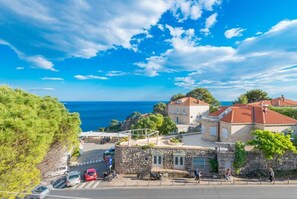 Apartment (One Bedroom Apartment with Balcony an) | View from property - Apartment Luce Royal (Dubrovnik)