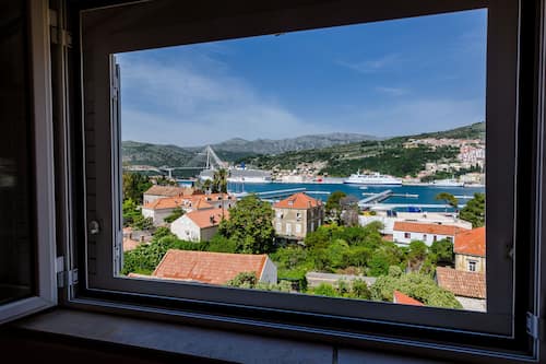 Appartamento (One-Bedroom Apartment with Terrace an) | Vista dalla struttura