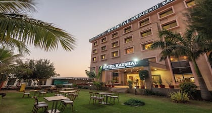 Hotel Kaushal International