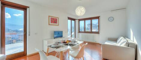 Televisión de pantalla plana de 21 pulgadas con canales por cable