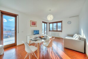 21-Zoll-Flachbildfernseher mit Kabelempfang