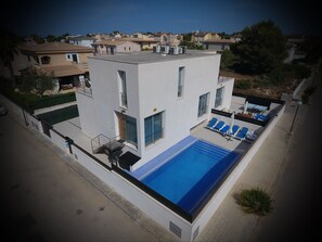 Exterior - PICAFORT1, PRIVATE POOL, free wifi, beach, air conditioning, barbecue (Ca'n picafort)