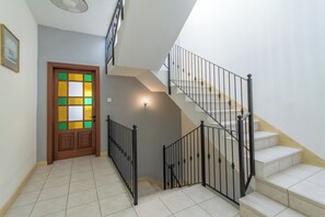 Family Townhome, Multiple Bedrooms, 2 Bathrooms (Well Located Townhouse & Courtyard) | Interior - Well Located Townhouse & Courtyard Kalka (Kalkara)