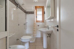 Villa | Bathroom - 1952 Villetta Milos - Primo Piano by Barbarhouse (Melendugno)
