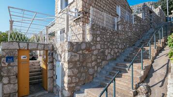 Apartment (Apartment A Kind Of Magic - One Bedro) | Aerial view