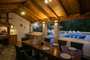 House (Six Bedroom Holiday Home with Terrace) | Dining room - Holiday Home Luce (Konavle)