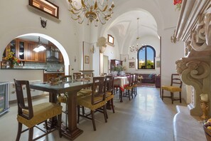 Dining - 2498 Villa Raffaella by Barbarhouse (Spongano)