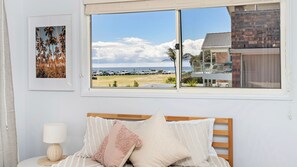 تلفزيون ذكي