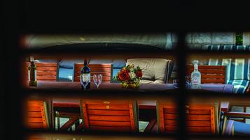 Villa (Five-Bedroom Villa with Terrace and S) | Terrace/patio