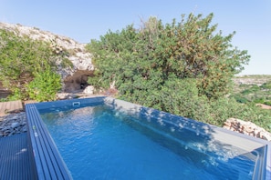 Family Villa, 5 Bedrooms, Balcony (POOL & SPA - wellness VILLA St Martin) | Pool | Outdoor pool - Pool & SPA - Wellness Villa St Martin (Mgarr)