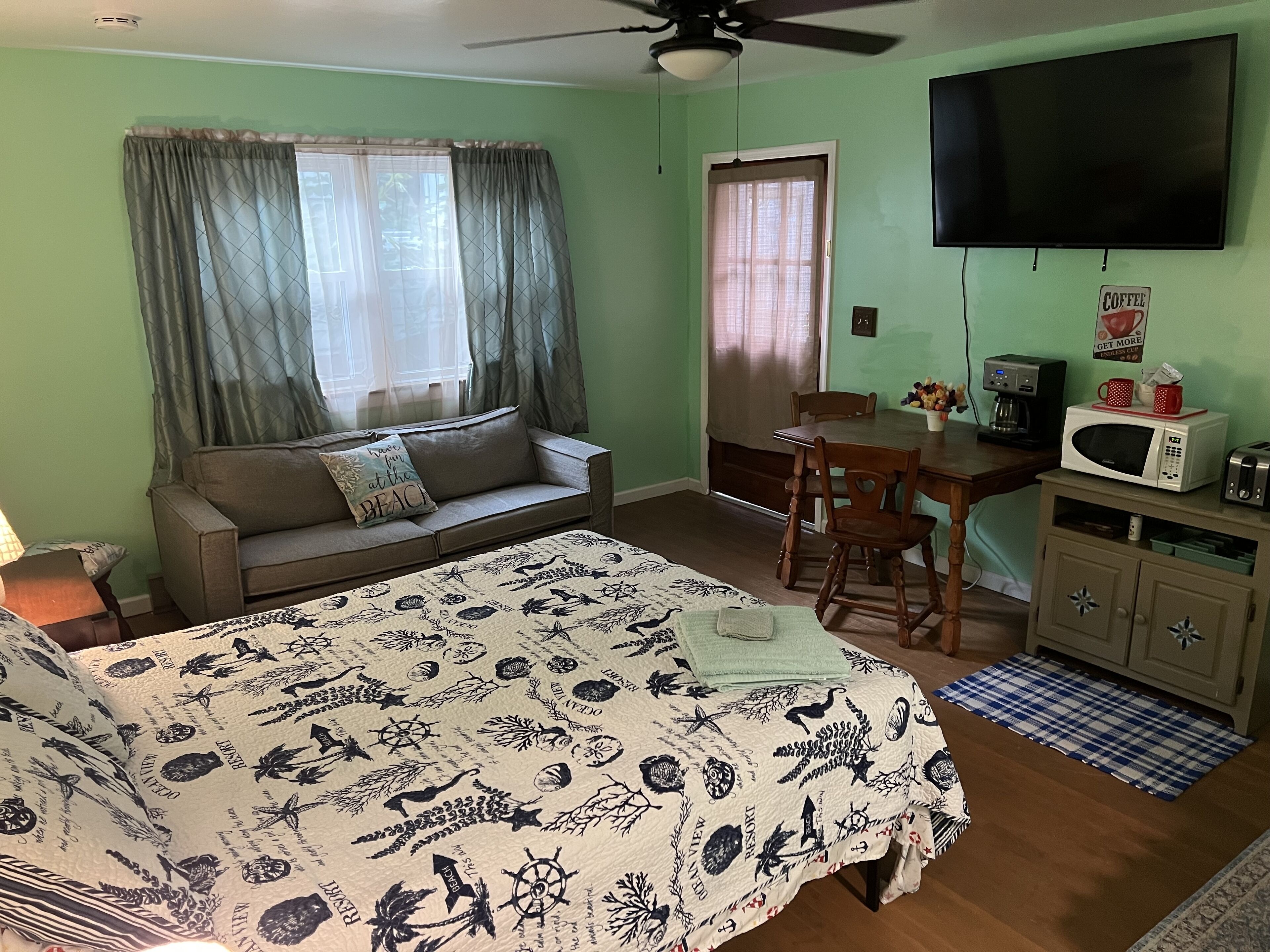 1 bedroom, free WiFi, bed sheets