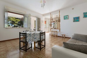 Dining - 2718 Villetta Soffio di Mare by Barbarhouse (Melendugno)