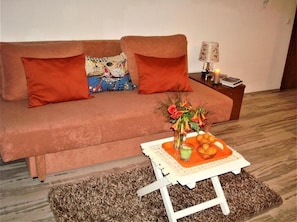 Studio (Studio Apartment with Balcony and Par) | Interior