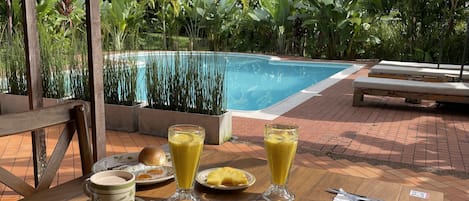 Free daily local cuisine breakfast