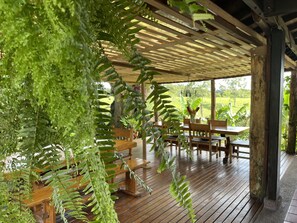 Outdoor dining - MuchoSur Quimbaya (Quimbaya)