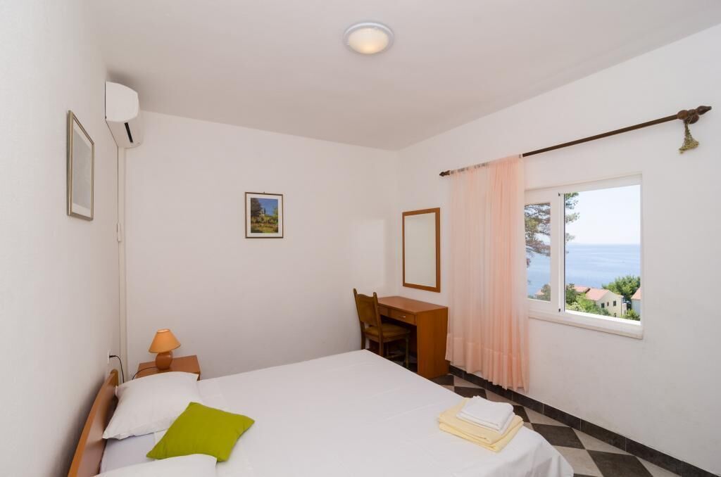 Ferienhaus (Three Bedroom House with Terrace and ) | 3 Schlafzimmer