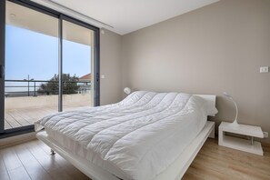 3 chambres, fer et planche à repasser, Wi-Fi gratuit