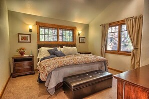 2 bedrooms, iron/ironing board, travel crib, free WiFi