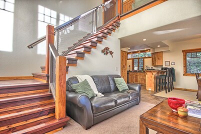 Rare 2 King Bedrooms, INSIDE Yosemite Gates, No Stairs to Enter