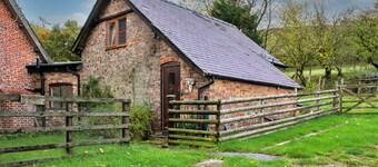 Finest Retreats | Great Cantal Granary