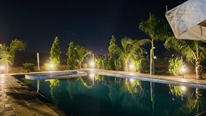 Outdoor pool - Unity Holiday Resort, Statue of Unity Kevadia (Kevadia)