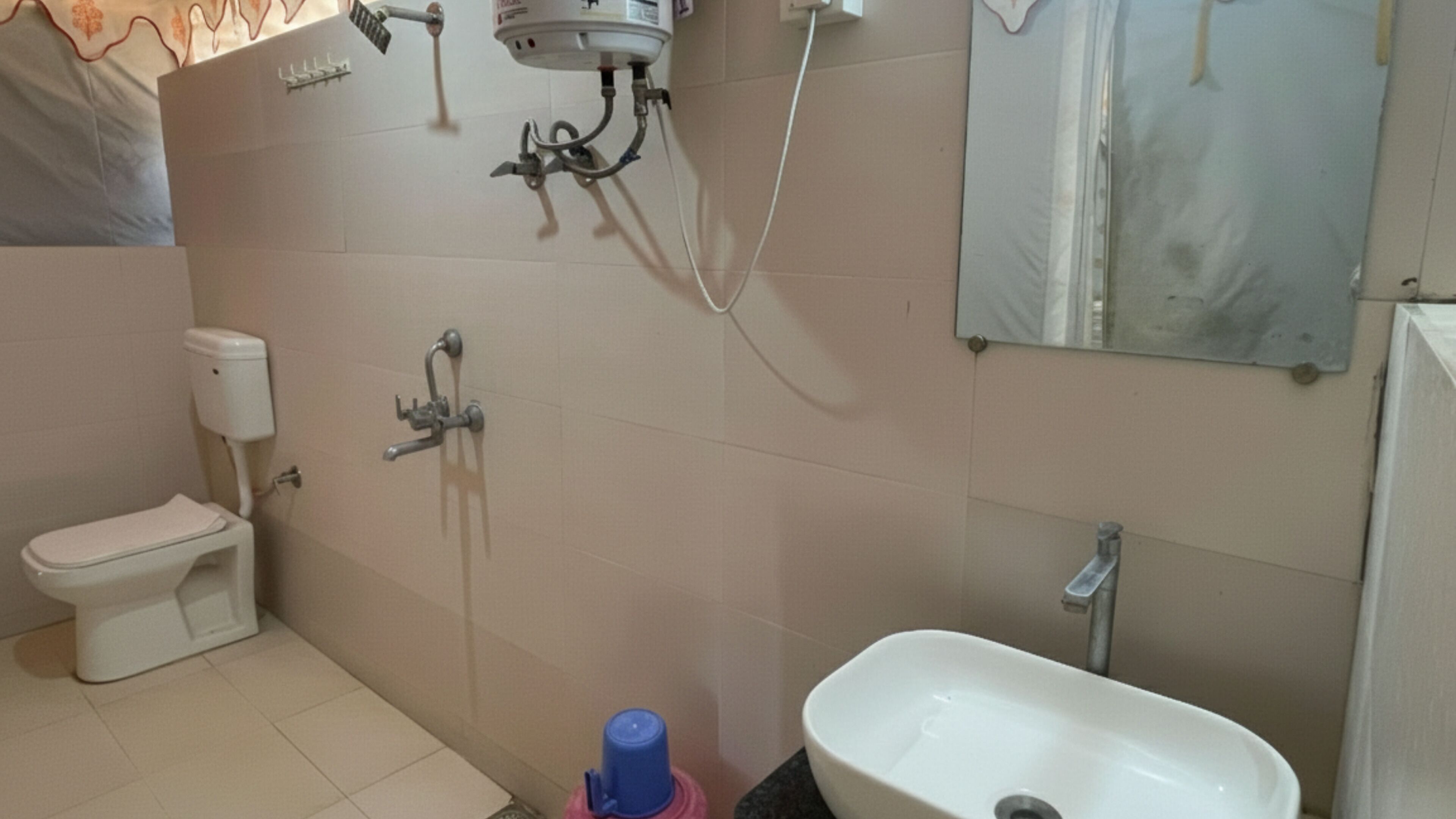 AC Swiss Tent | Bathroom | Shower, rainfall showerhead, designer toiletries, towels