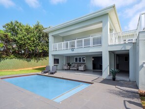 單棟房屋 (4 Bedrooms) | 內部