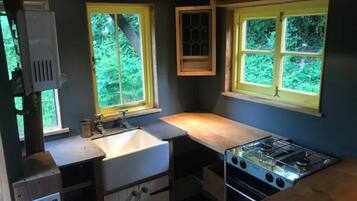 Four, plaque de cuisson, cafetiÚre/bouilloire, bouilloire électrique