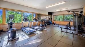 Fitness facility - Modern Mountain Retreat | Resort Amenities | Spacious layout (Silverthorne)