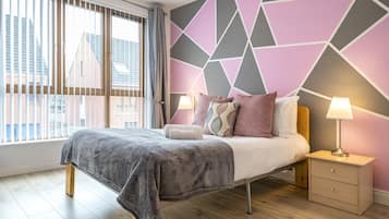4 bedrooms, iron/ironing board, travel crib, free WiFi