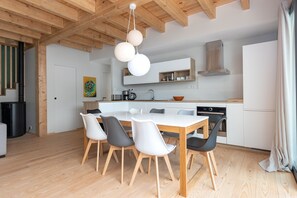 Dining - Bioclimatic house with a stunning scenic view (Messanges)