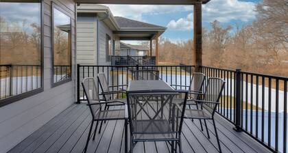 New Modern 4 Bedroom Home, Perfect for Families