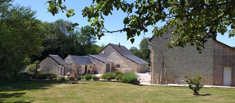 La ferme d'Omaha, in the heart of an orchard and 2km from Omaha beach