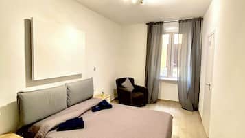 2 bedrooms, iron/ironing board, travel crib, free WiFi