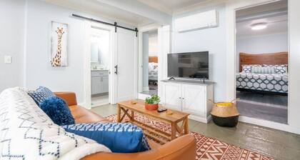 Spacious Nook in the City- Central to Everything!