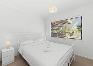 3 quartos, Wi-Fi de cortesia, roupa de cama
