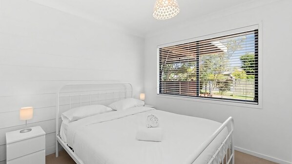 3 chambres, accès au Wi-Fi (inclus), literie fournie