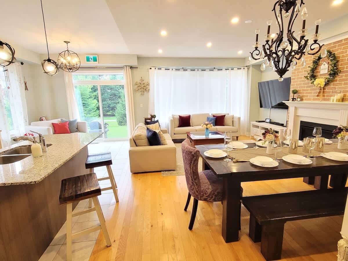 智能電視、壁爐、電子遊戲、足球機