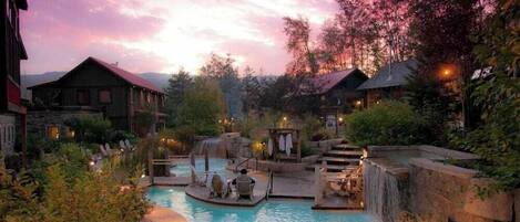 Piscine extérieure, piscine chauffée