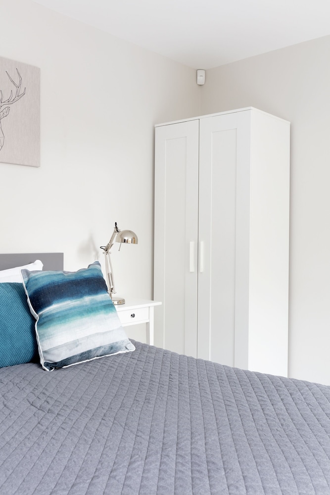 Fabulous Central Windsor Town House Windsor Vrbo