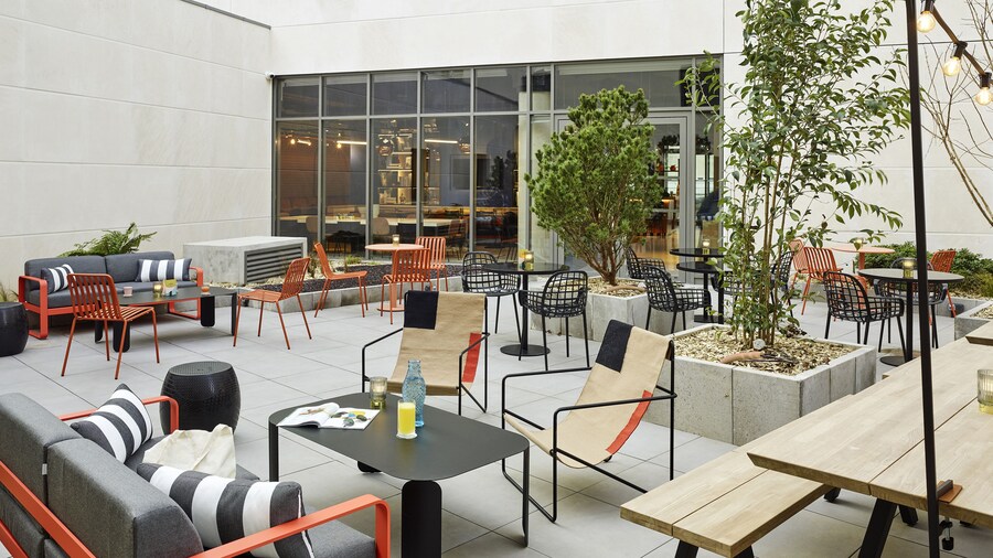 Tribe Paris Saint Ouen