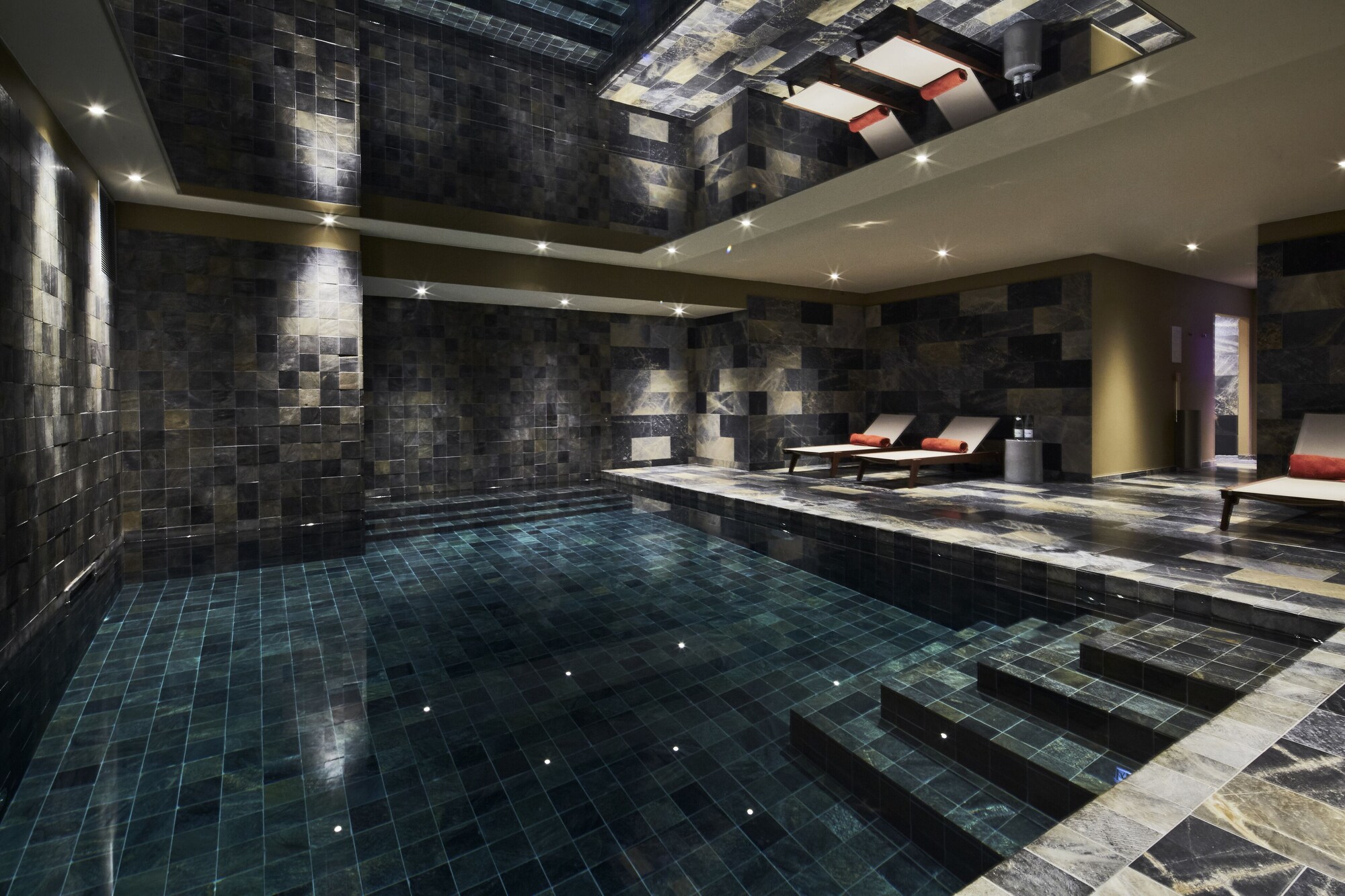 5 Star Hotels