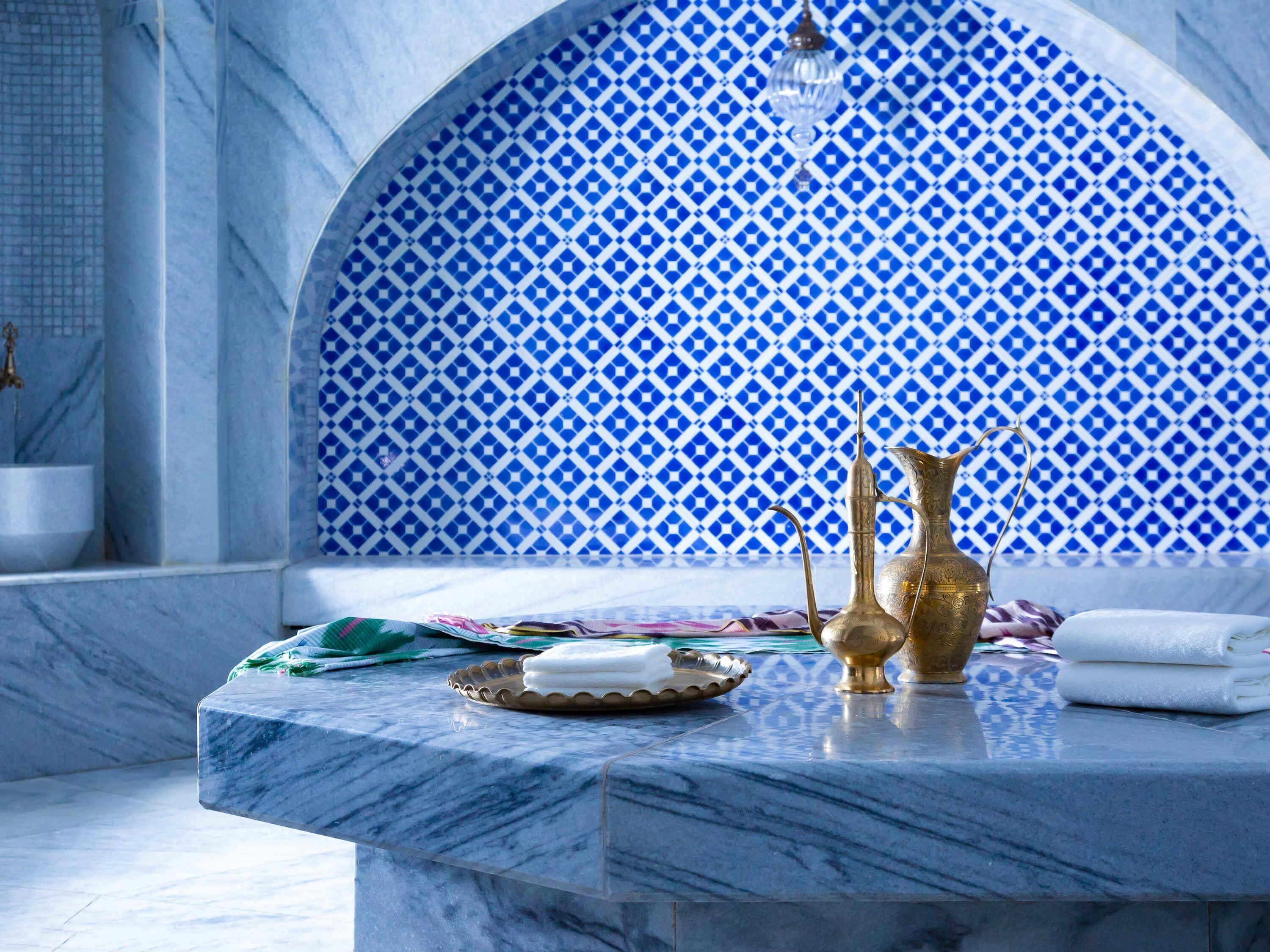 Sauna a vapor, banho turco/hammam, tratamentos corporais