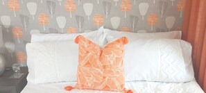 3 bedrooms, iron/ironing board, free WiFi, bed sheets - Entire House on West End Negril for 1-13 people (Negril)